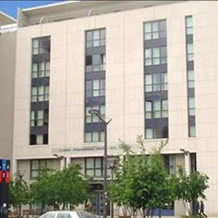 Residhome Gerland Lejlighedshotel Lyon