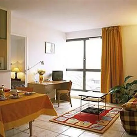 Residhome Gerland Lejlighedshotel