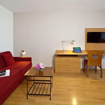 Residhome Gerland Ξενοδοχείο με διαμερίσματα 3*