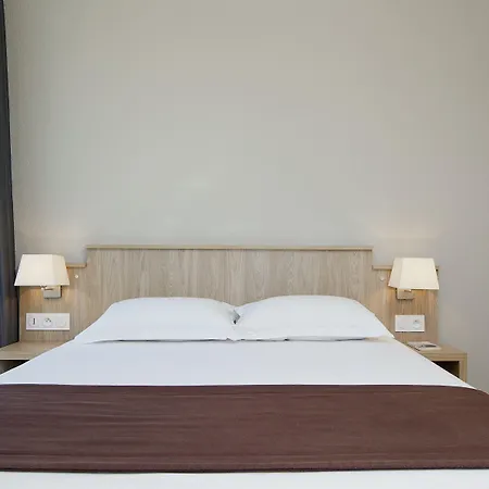 Ξενοδοχείο με διαμερίσματα Residhome Gerland 3*