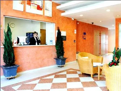 Residhome Gerland شقة فندقية