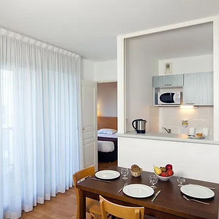 Residhome Gerland شقة فندقية ليون