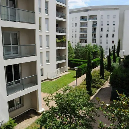 Residhome Gerland 3* ליון