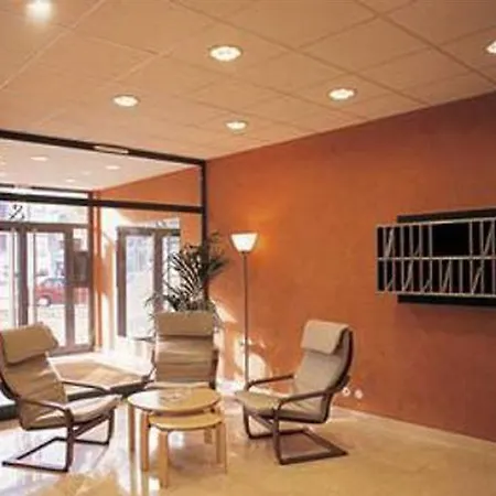 Residhome Gerland 3*